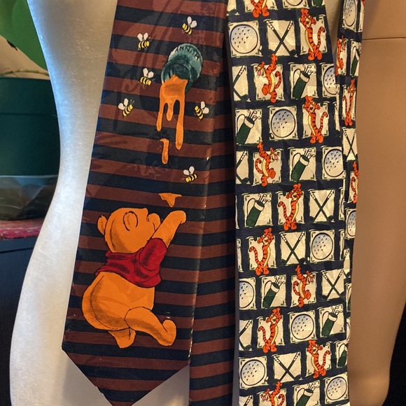 Disney Pooh and Tigger ties - Picture 3 of 6